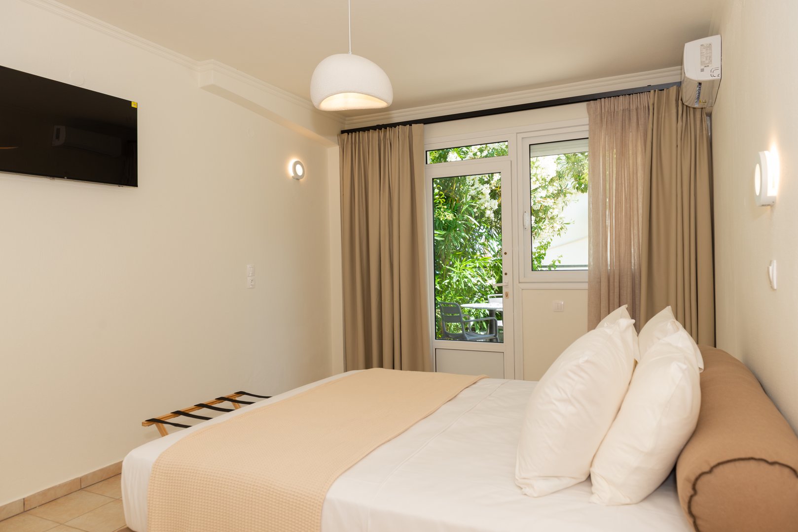 Double Room Garden View